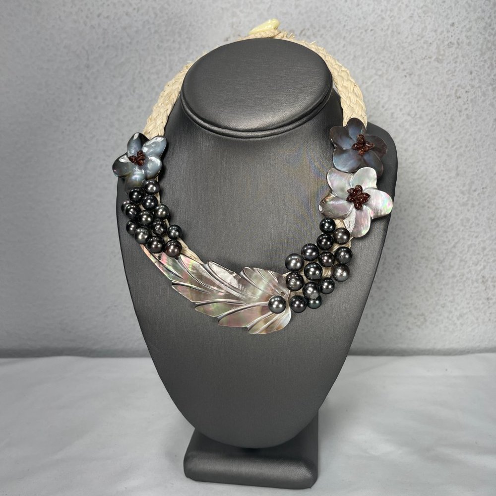 28TAHITIAN BLACK PEARLS -NWT$1750.00                                 NOW$288.00